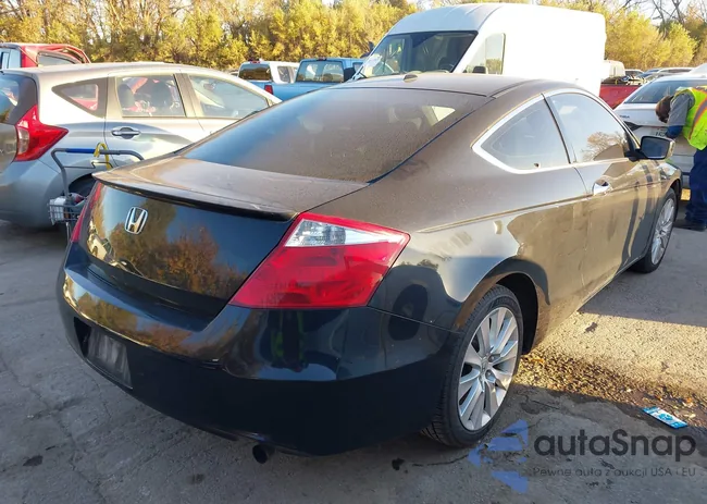 1HGCS21838A012075: 43650252