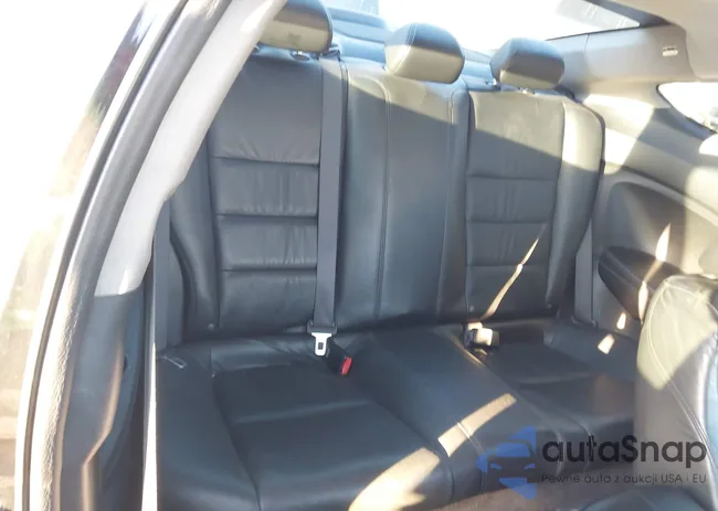 1HGCS21838A012075: 43650252