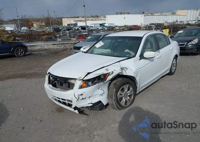 1HGCP26479A194789: 43650620