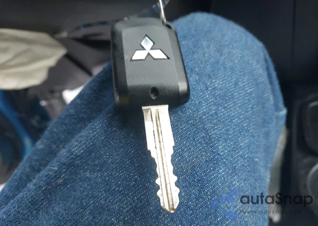 ML32AUHJ9RH010845: 43650714