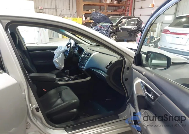 1N4AL3AP5DC225968: 43650053