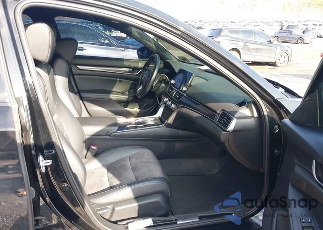 1HGCV2F38MA006089: 43650110