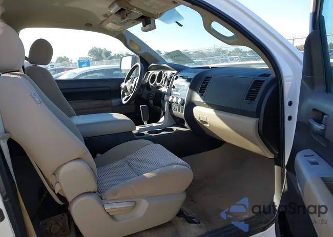 5TFJV52167X002054: 43651436