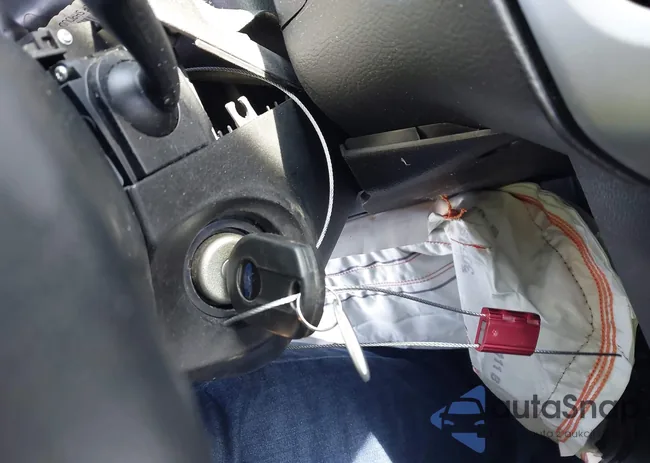 1FADP3F24EL361394: 43651605