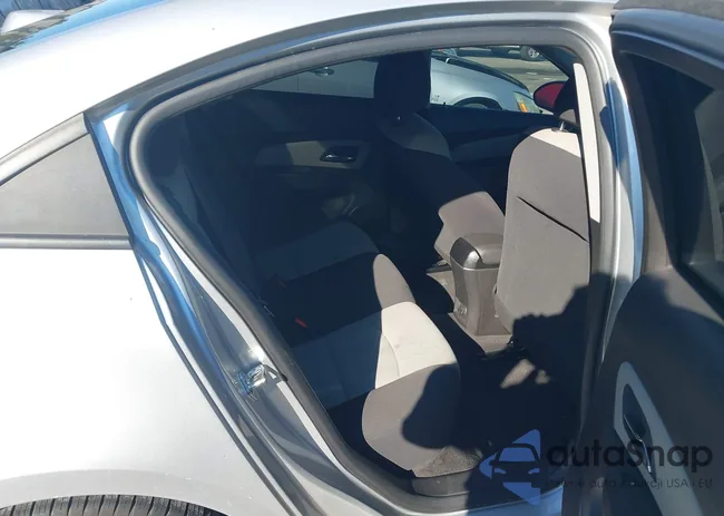 1G1PC5SG5G7156574: 43650801