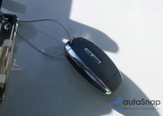 3LN6L5FC6HR618365: 43650936