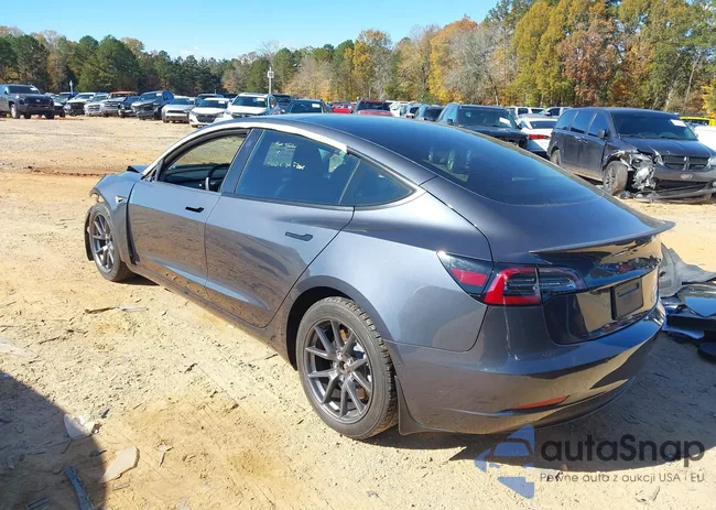 5YJ3E1EB0NF174464: 43650991