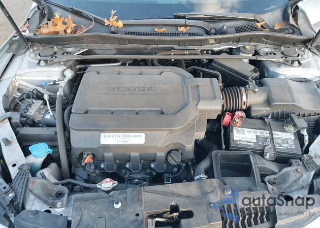 1HGCR3F08HA021519: 43652480