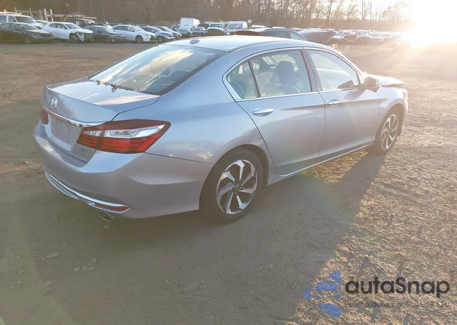 1HGCR3F08HA021519: 43652480