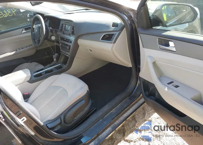 5NPE24AF3FH223977: 43652579