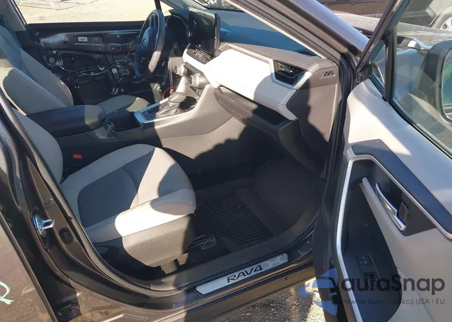 2T3A1RFV7PC372113: 43652750