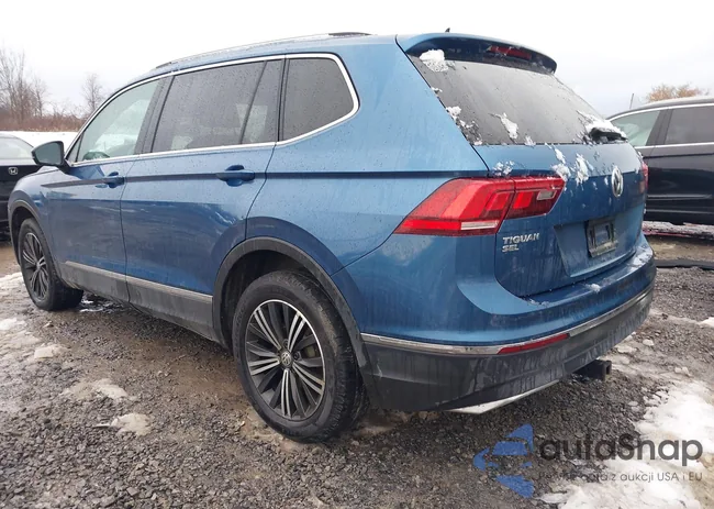 3VV2B7AX9JM054422: 43652039