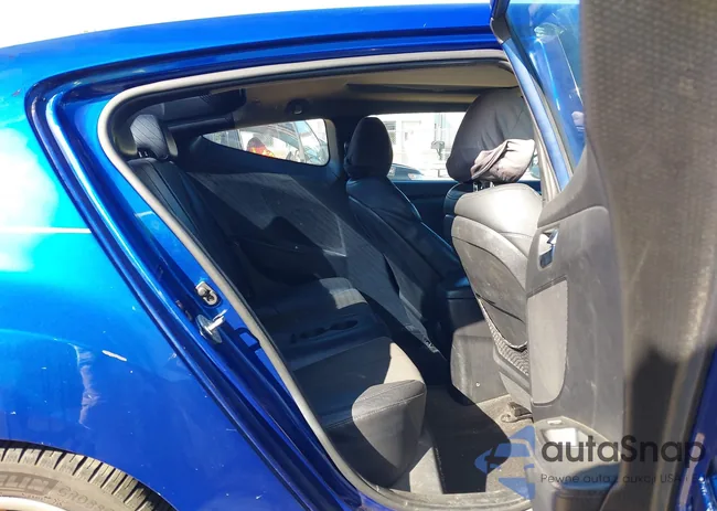 KMHTC6AD0EU216967: 43652068