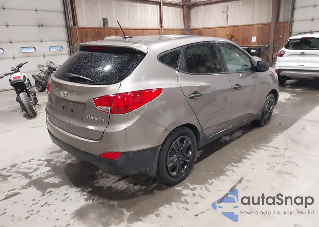 KM8JT3AB3CU370543: 43652152