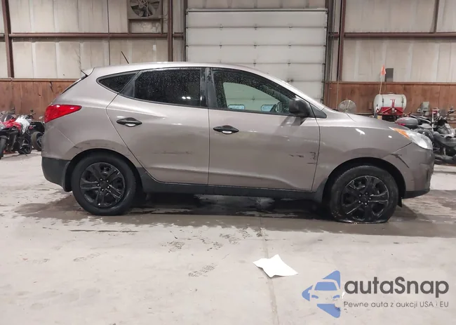 KM8JT3AB3CU370543: 43652152