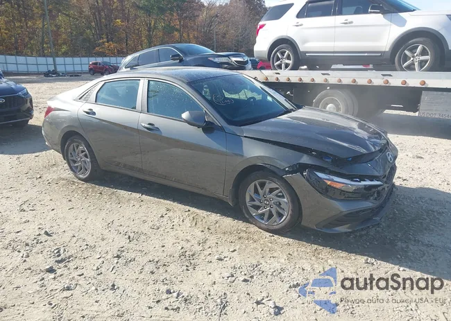 KMHLM4DG5RU717835: 43652176