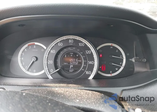 1HGCR2F83FA025264: 43653770