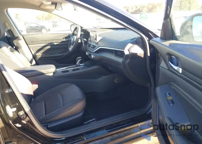 1N4BL4BV0KC246831: 43653087