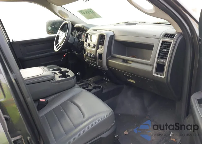 3C6UR5CL3HG529113: 43653113