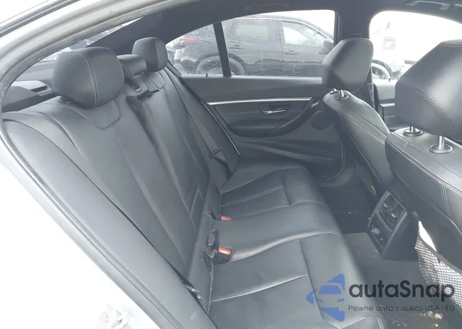 WBA8D9C59HK677810: 43654325