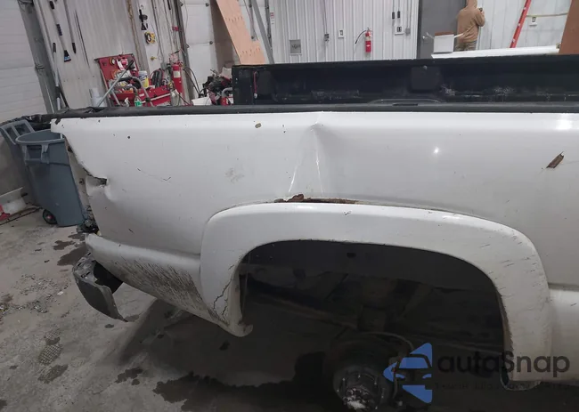 1GCHK23UX5F822591: 43654428