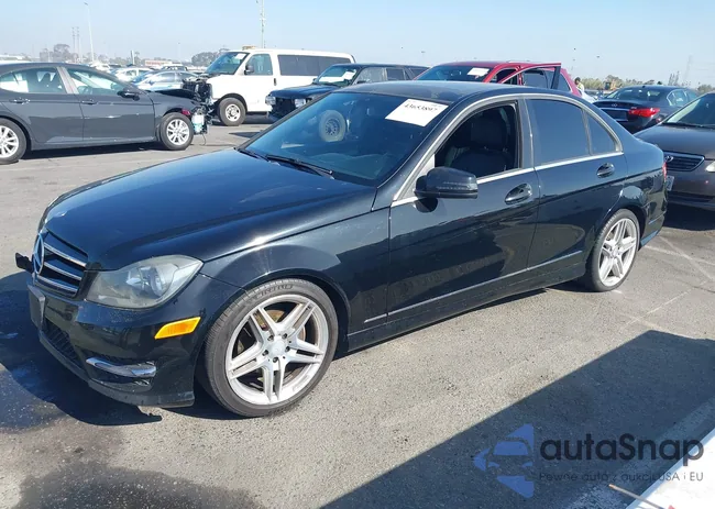 WDDGF4HB3EA958650: 43653897