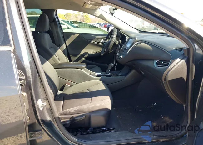 1G1ZB5STXJF212241: 43654103