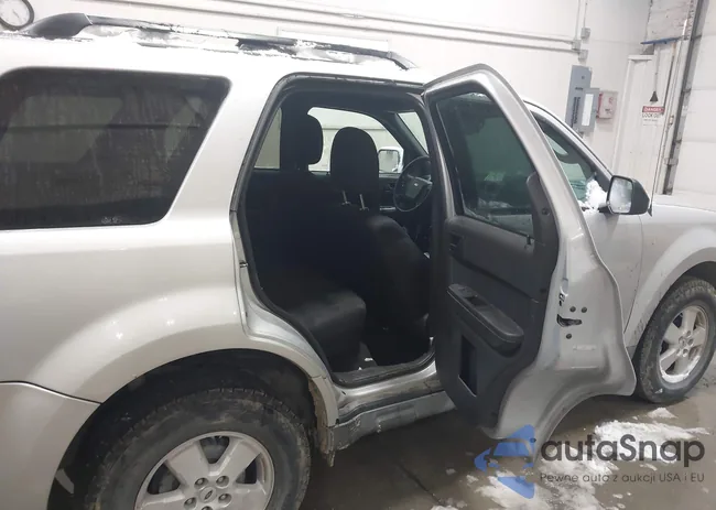 1FMCU93709KB08162: 43655267