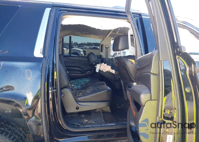 1GNSCKKC9FR695688: 43655593