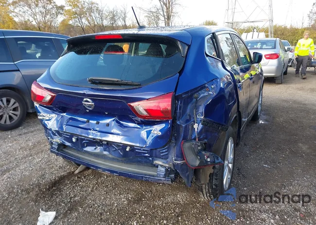 JN1BJ1CR0JW206653: 43655664