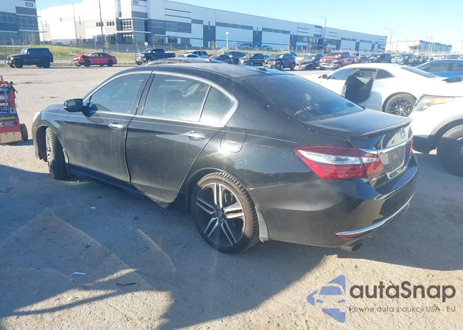 1HGCR3F93HA023919: 43655734