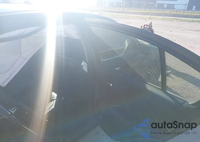 1HGCR3F93HA023919: 43655734