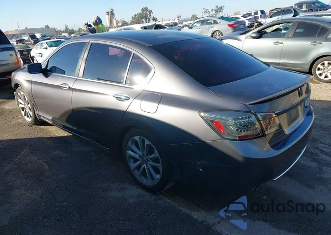 1HGCR2F59DA040497: 43656361