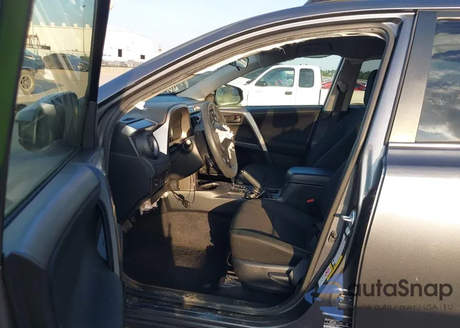 JTMZFREV2JD131049: 43656465