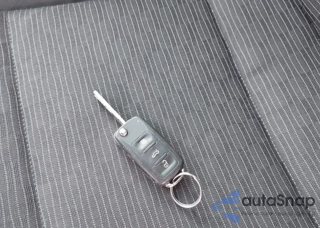 WVGAV7AX8CW593436: 43656687