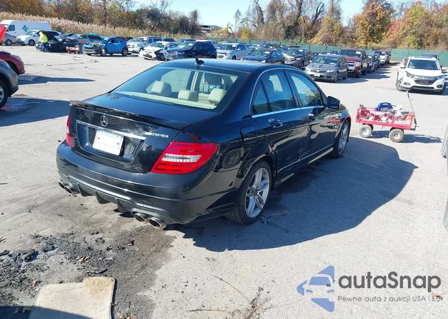 WDDGF8ABXEA935819: 43656777