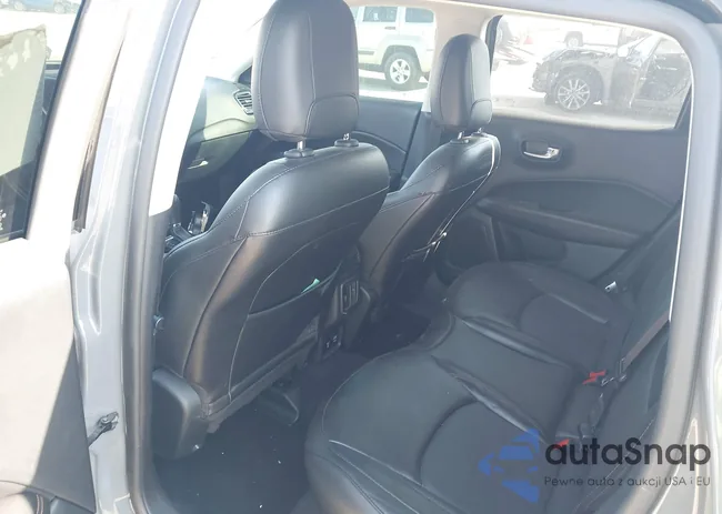 3C4NJDCB9MT558803: 43656786