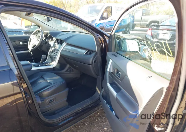 2FMDK3JC2EBA09581: 43655986