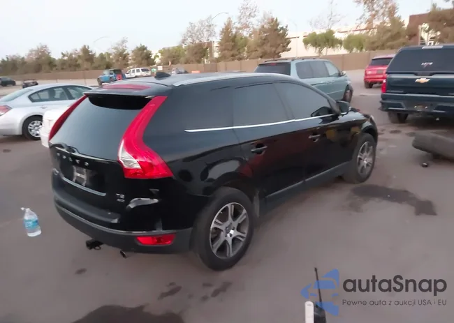 YV4902DZ2C2317022: 43656068