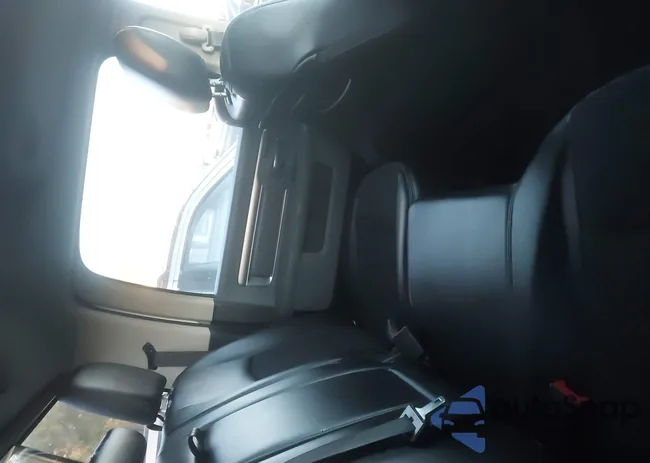 1C6RR6LT0HS836338: 43657195