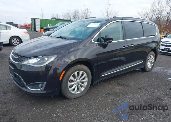 2C4RC1BG2JR142064: 43657270