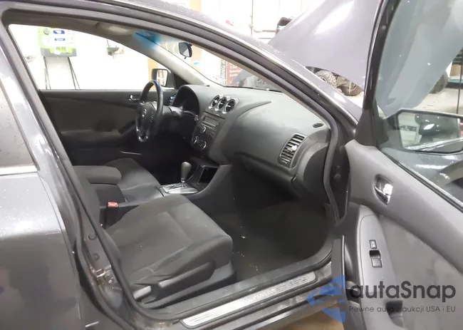 1N4AL2AP3AN523459: 43657286