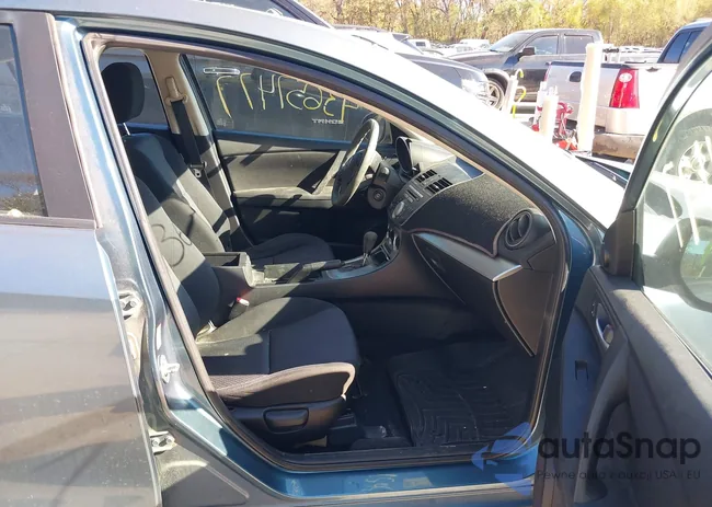 JM1BL1SF5A1158465: 43657477