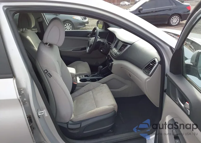 KM8J3CA48JU701759: 43657595