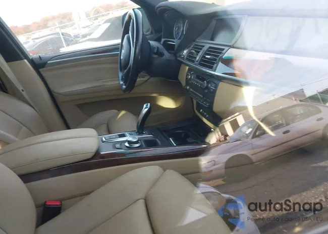 5UXFE83528L168555: 43657623