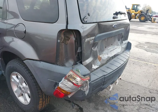 1FMCU93185KB07394: 43656935