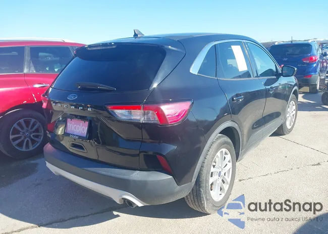 1FMCU0G62MUA27853: 43657038