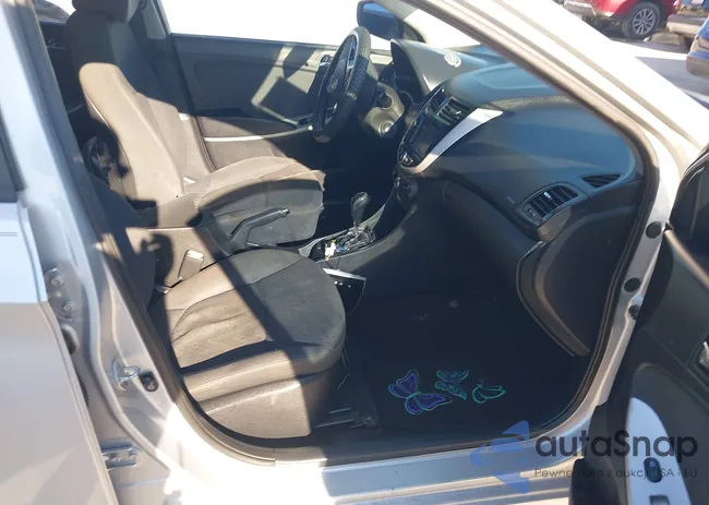 KMHCU5AE8CU013323: 43657111