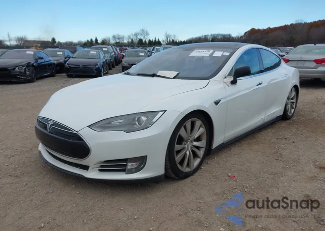 5YJSA1DP0CFS01096: 43658310