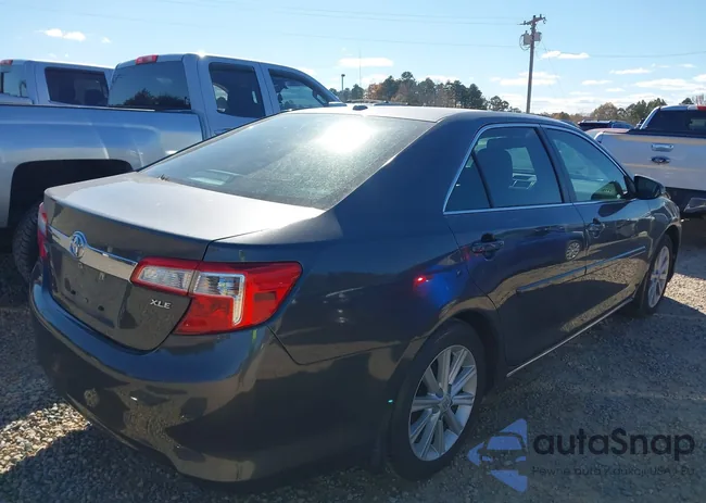 4T4BF1FK2DR323908: 43658470